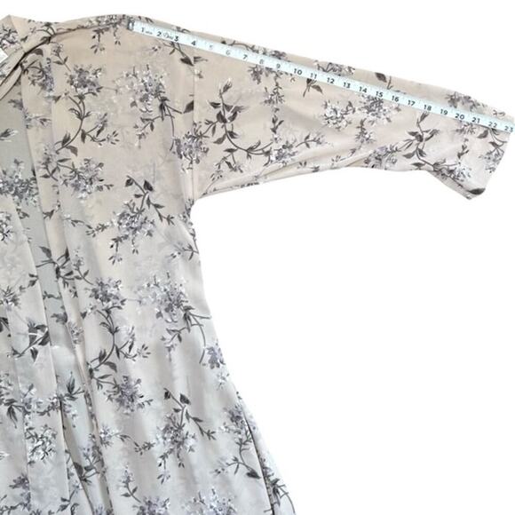 Vintage Calvin Klein Womens Floral Sheer Sleepwear Knee Length Robe Belted S/M - Picture 7 of 8